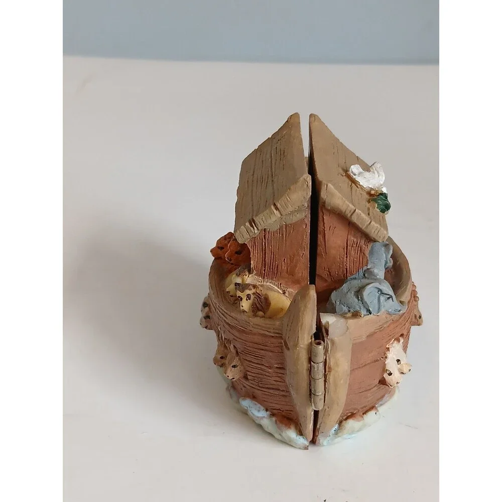 Vintage Resin Noah's Ark Hinged Diorama Inside